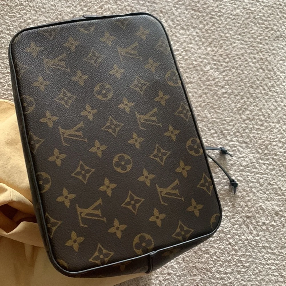 Louis Vuitton Brown Monogram Canvas Bucket Bag with Black Trim